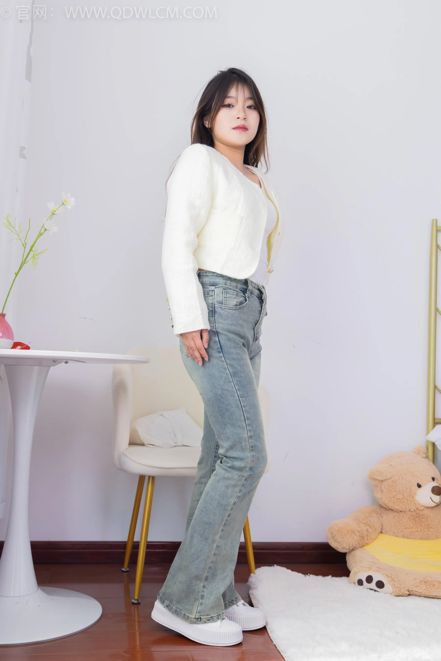 物恋传媒 NO.1556 闪闪-闪闪发光 [151P]插图3